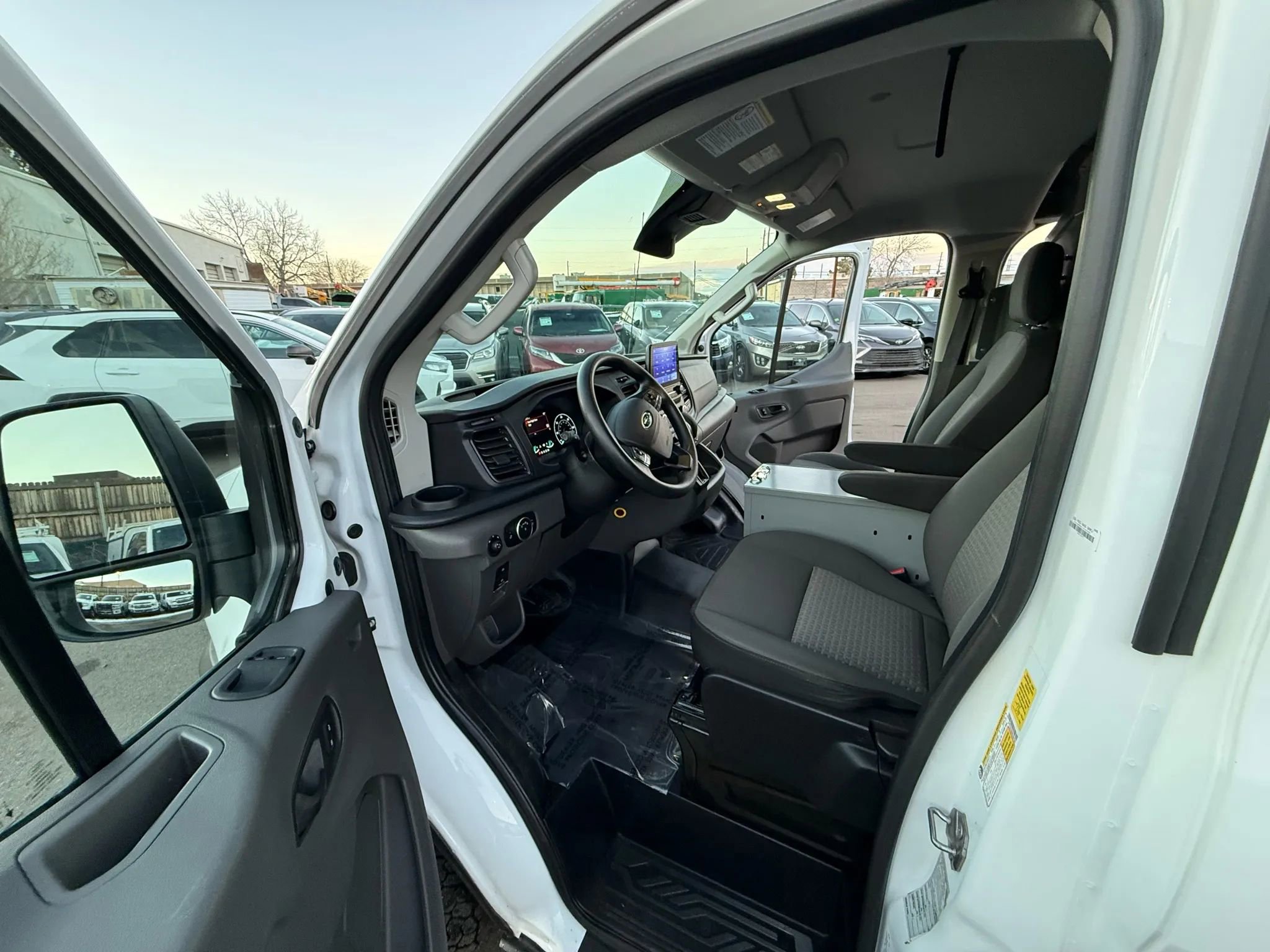 Used 2021 Ford Transit 150 Low Roof AWD image 28