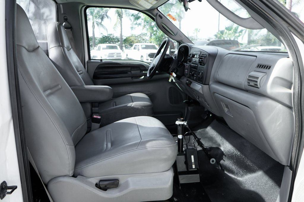 Used 2006 Ford F450 XL RWD image 38