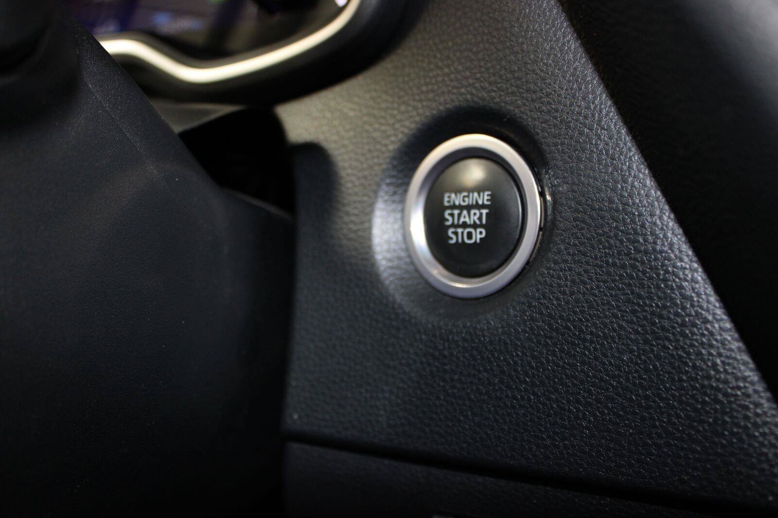 Used 2021 Toyota Corolla XSE FWD image 27