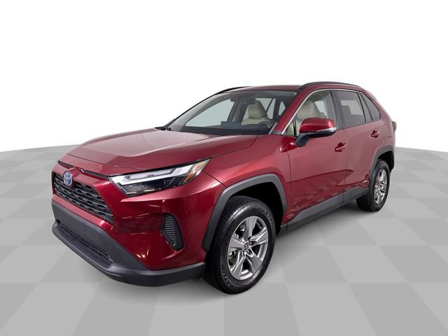 Used 2022 Toyota RAV4 XLE w/ Convenience Package
