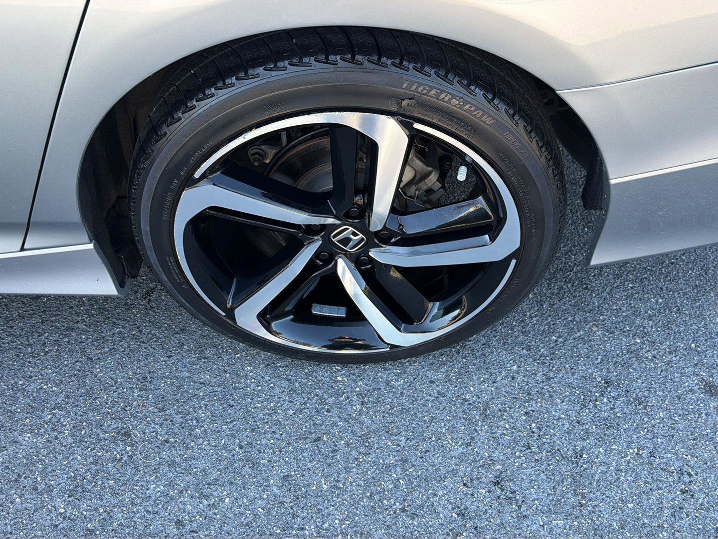 Used 2019 Honda Accord Sport image 35