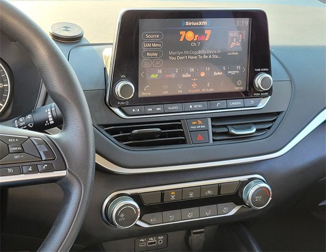 Used 2022 Nissan Altima 2.5 SV image 21