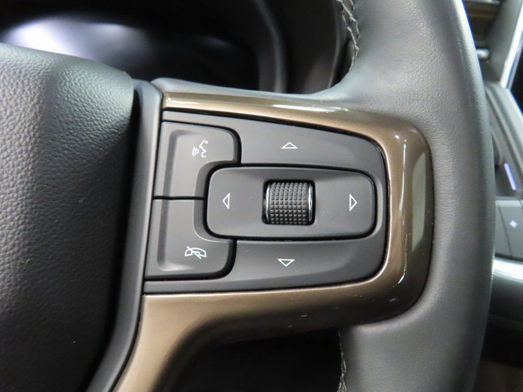 Used 2024 Chevrolet Suburban High Country AWD/4WD image 50