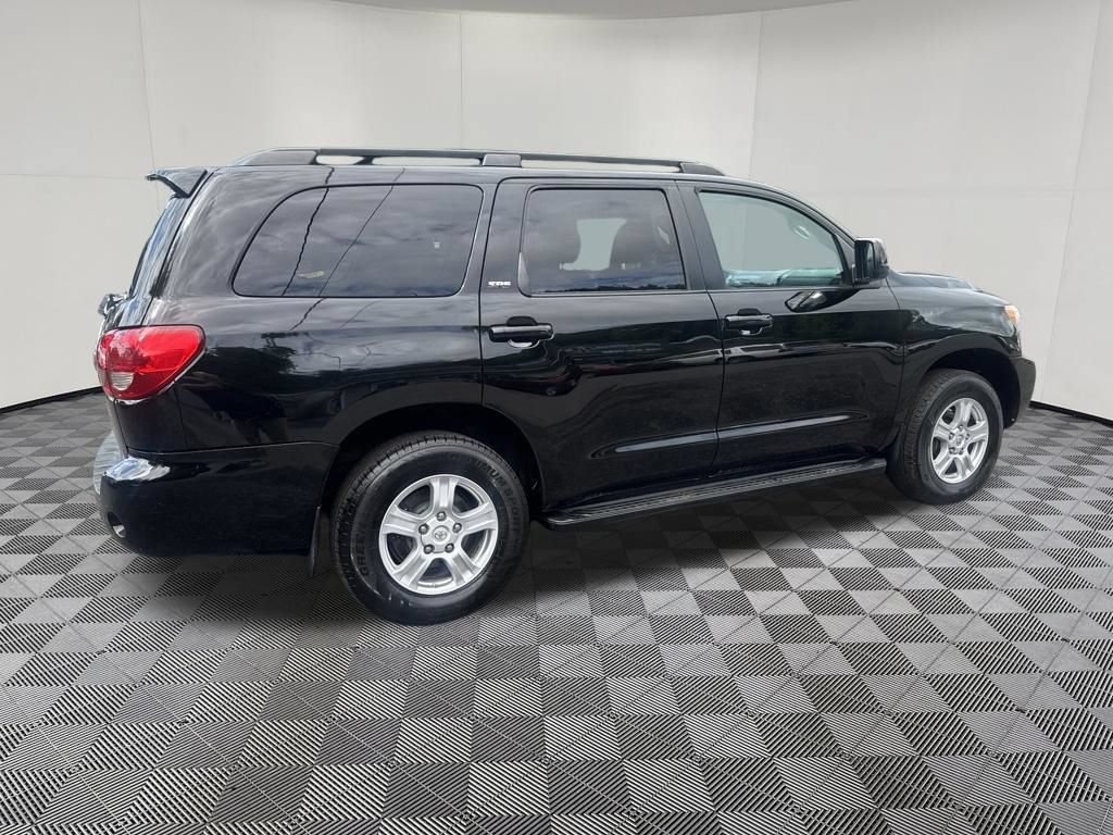 Used 2012 Toyota Sequoia SR5 AWD/4WD image 9