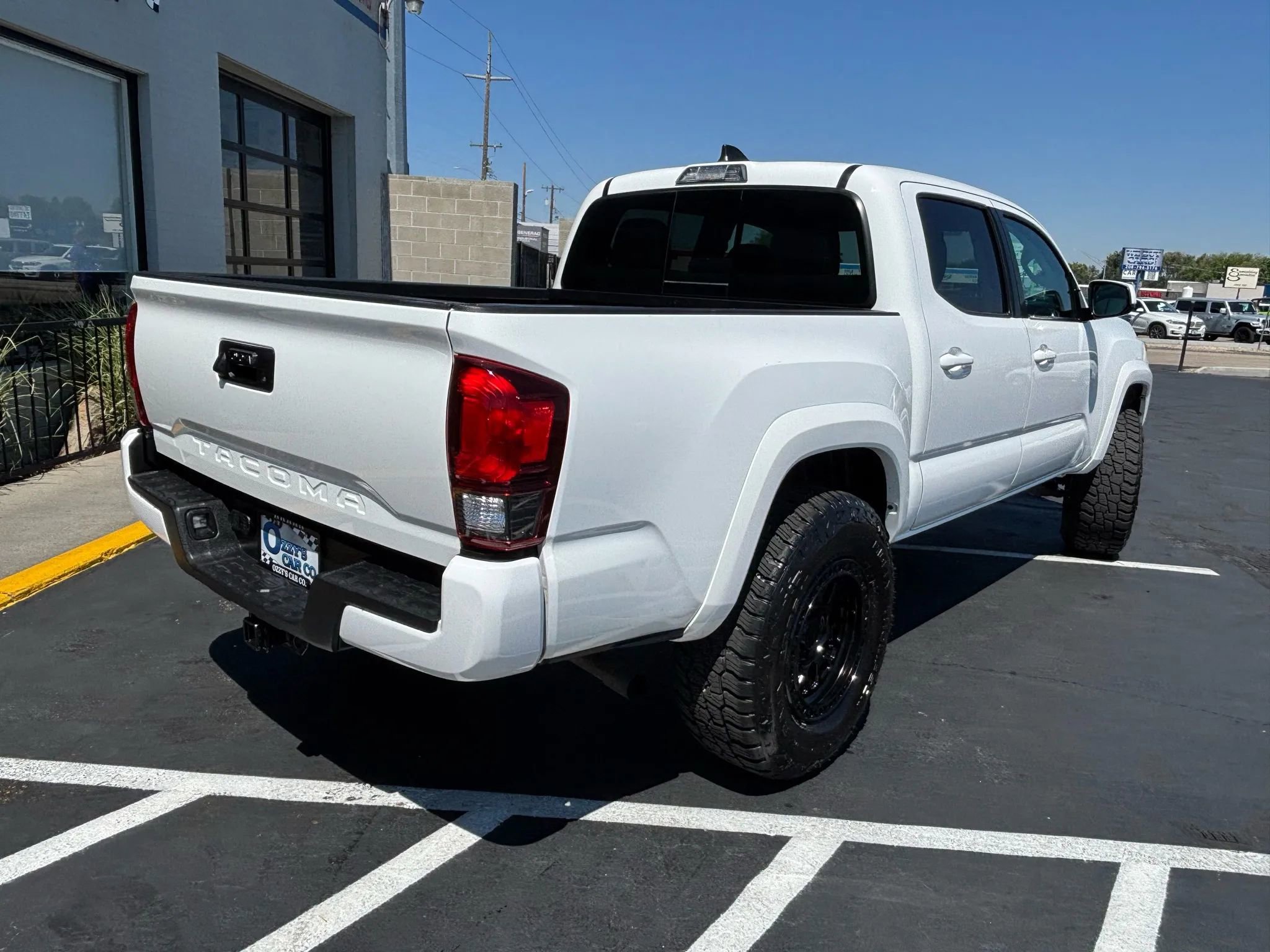 Used 2023 Toyota Tacoma SR5 image 4