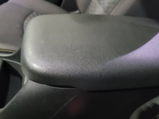 Used 2021 Chevrolet Equinox LT image 36