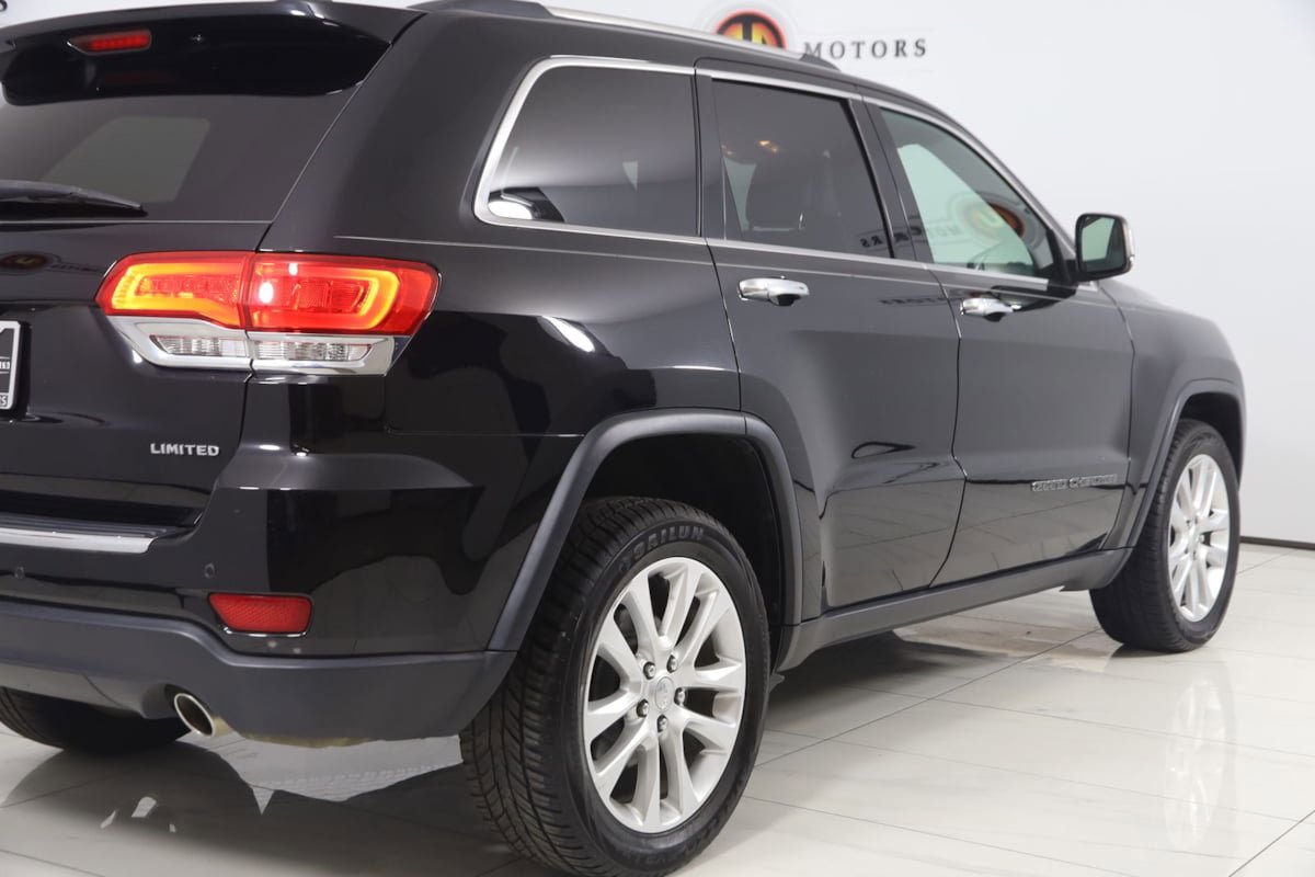 Used 2017 Jeep Grand Cherokee Limited AWD/4WD image 46