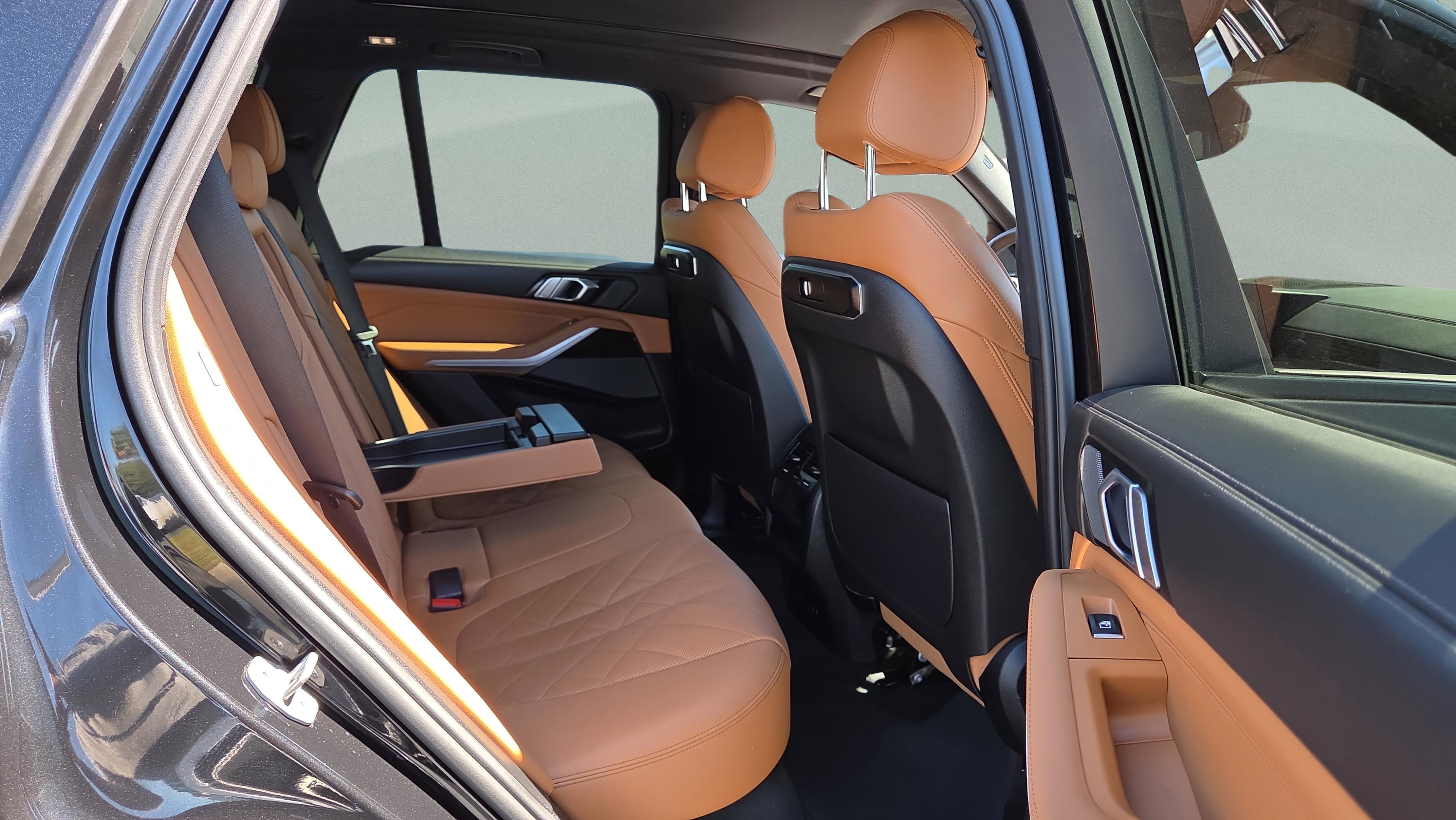 Certified 2024 BMW X5 xDrive40i w/ Premium Package image 20