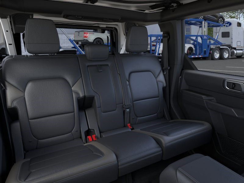 New 2026 Ford Bronco Outer Banks AWD/4WD image 11