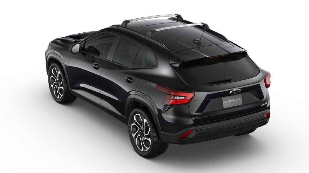 New 2026 Chevrolet Trax RS w/ Sunroof Package FWD image 2