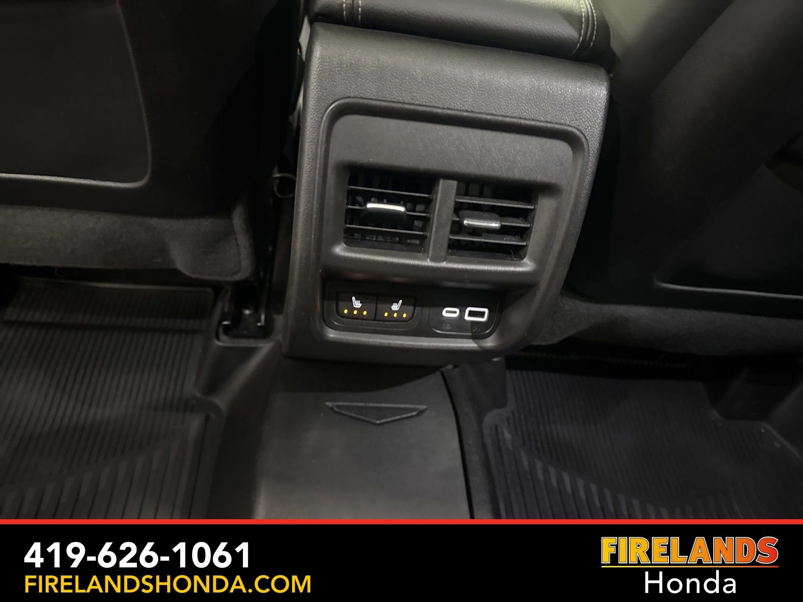 Used 2022 Cadillac XT4 Premium Luxury w/ Enhanced Visibility Package image 30