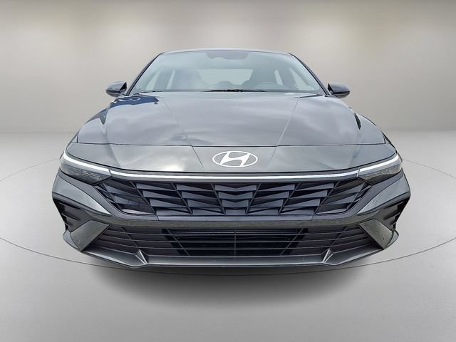 New 2026 Hyundai Elantra Sport FWD video 2