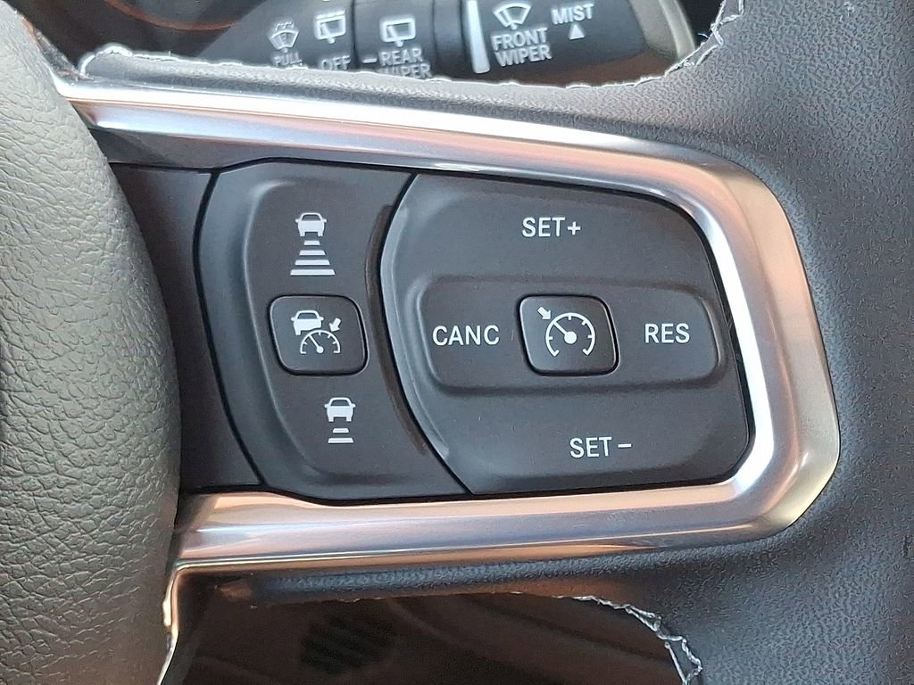 New 2025 Jeep Wrangler Sahara w/ Technology Group image 22