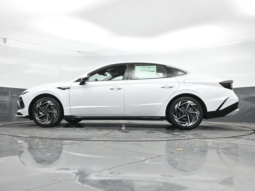 New 2026 Hyundai Sonata SEL AWD/4WD image 28