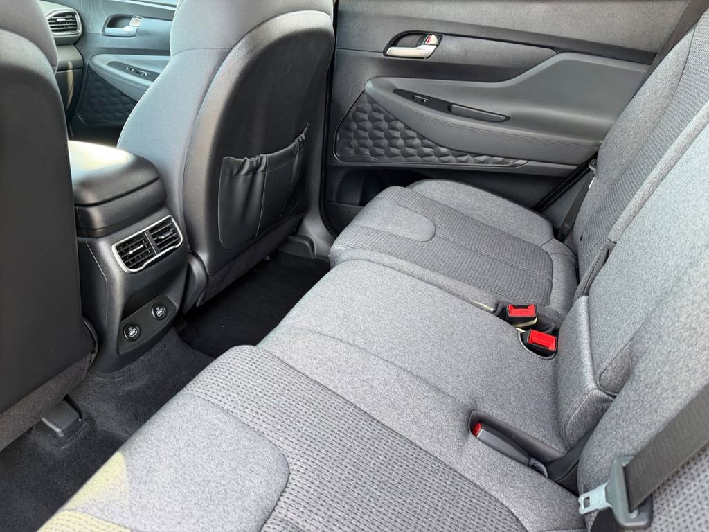 Certified 2023 Hyundai Santa Fe SEL AWD/4WD image 16