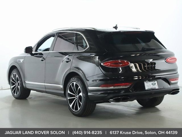 Used 2022 Bentley Bentayga image 5
