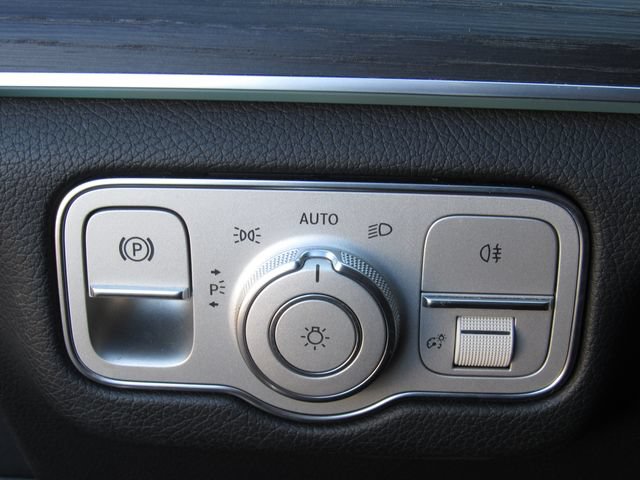 Certified 2022 Mercedes-Benz GLE 350 4MATIC w/ 3rd Row Seat Package image 38