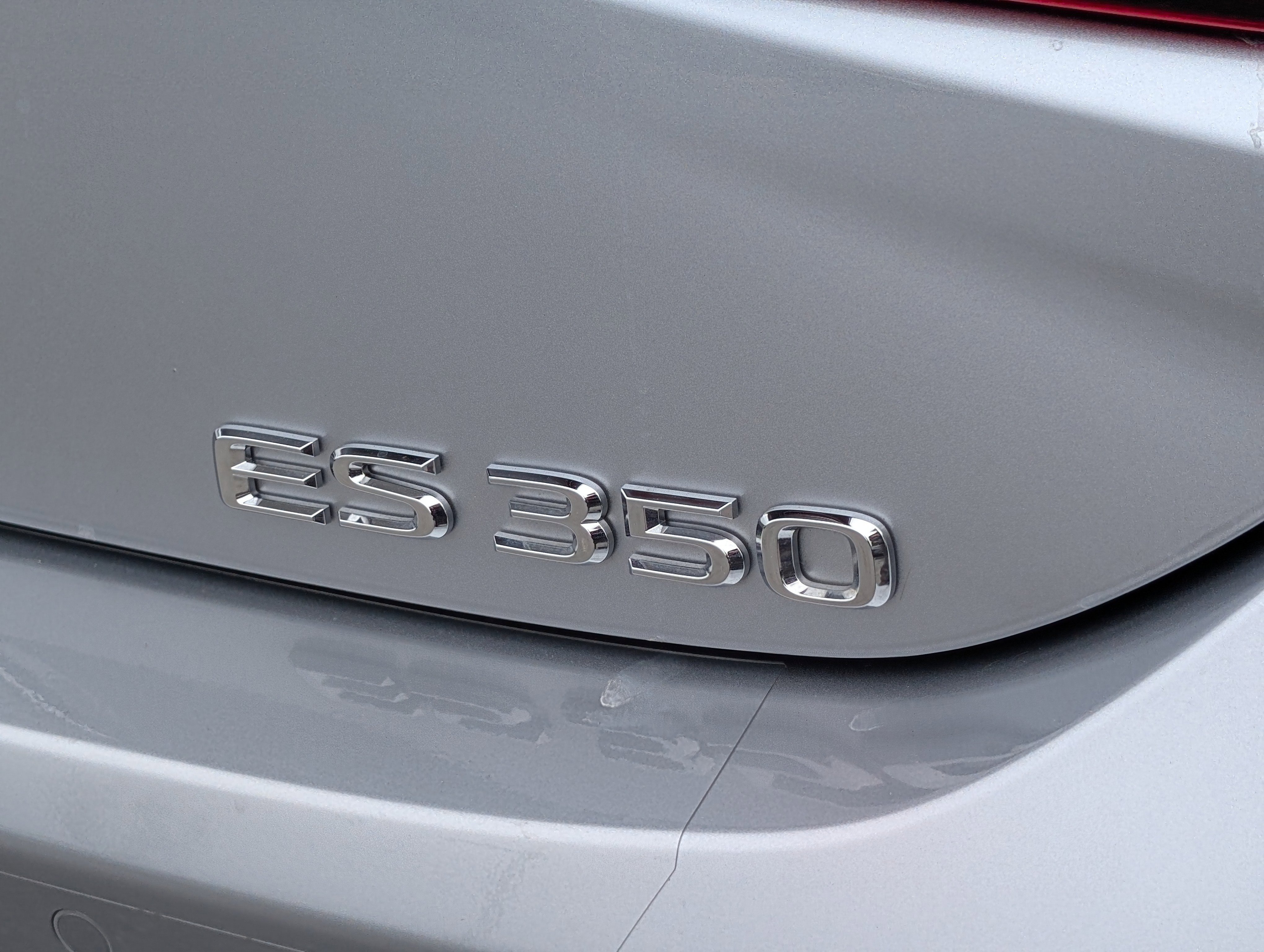 Certified 2024 Lexus ES 350 w/ Premium Package image 9