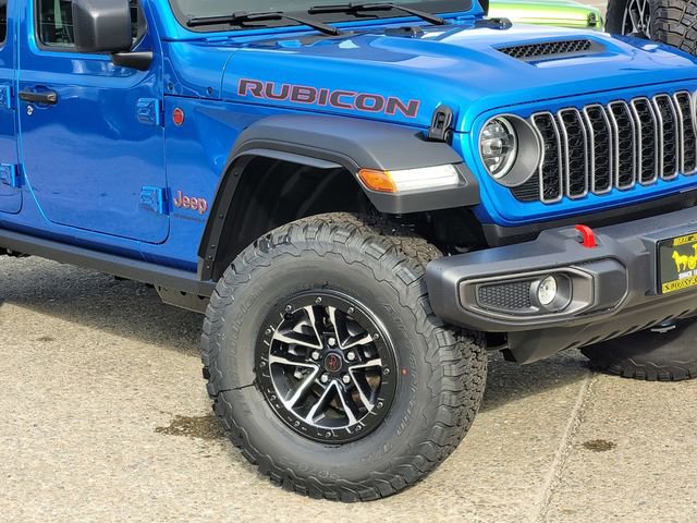 New 2026 Jeep Wrangler Unlimited Rubicon w/ Xtreme 35 Tire Package AWD/4WD image 3
