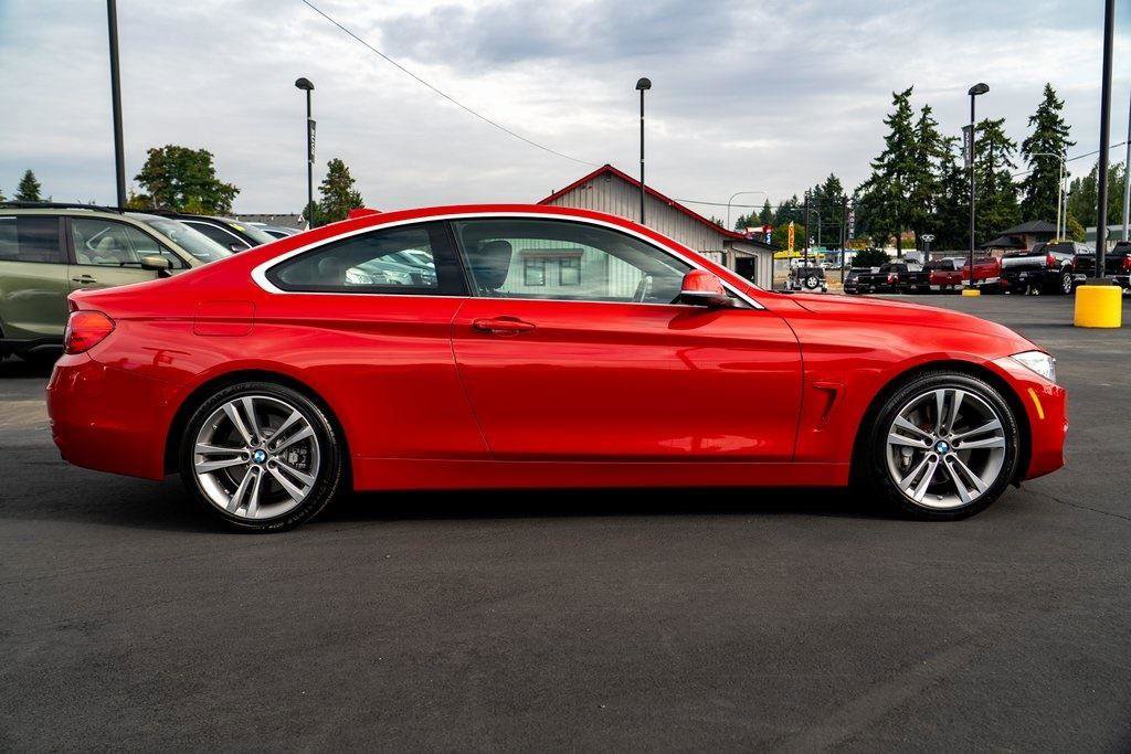 Used 2016 BMW 435i Coupe w/ Technology Package image 8
