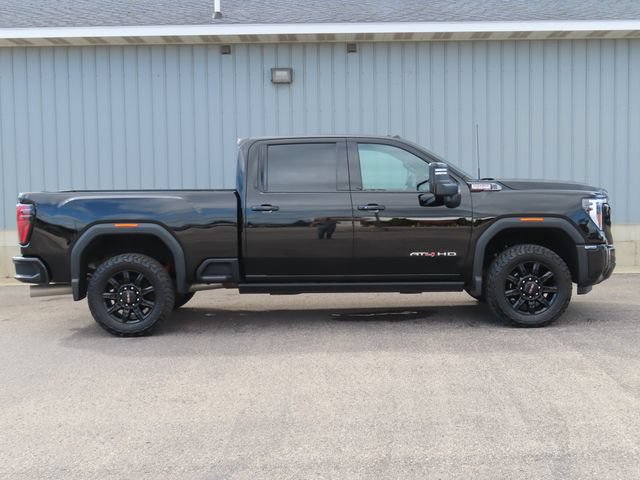 Used 2026 GMC Sierra 2500 AT4 w/ AT4 Premium Plus Package AWD/4WD image 2