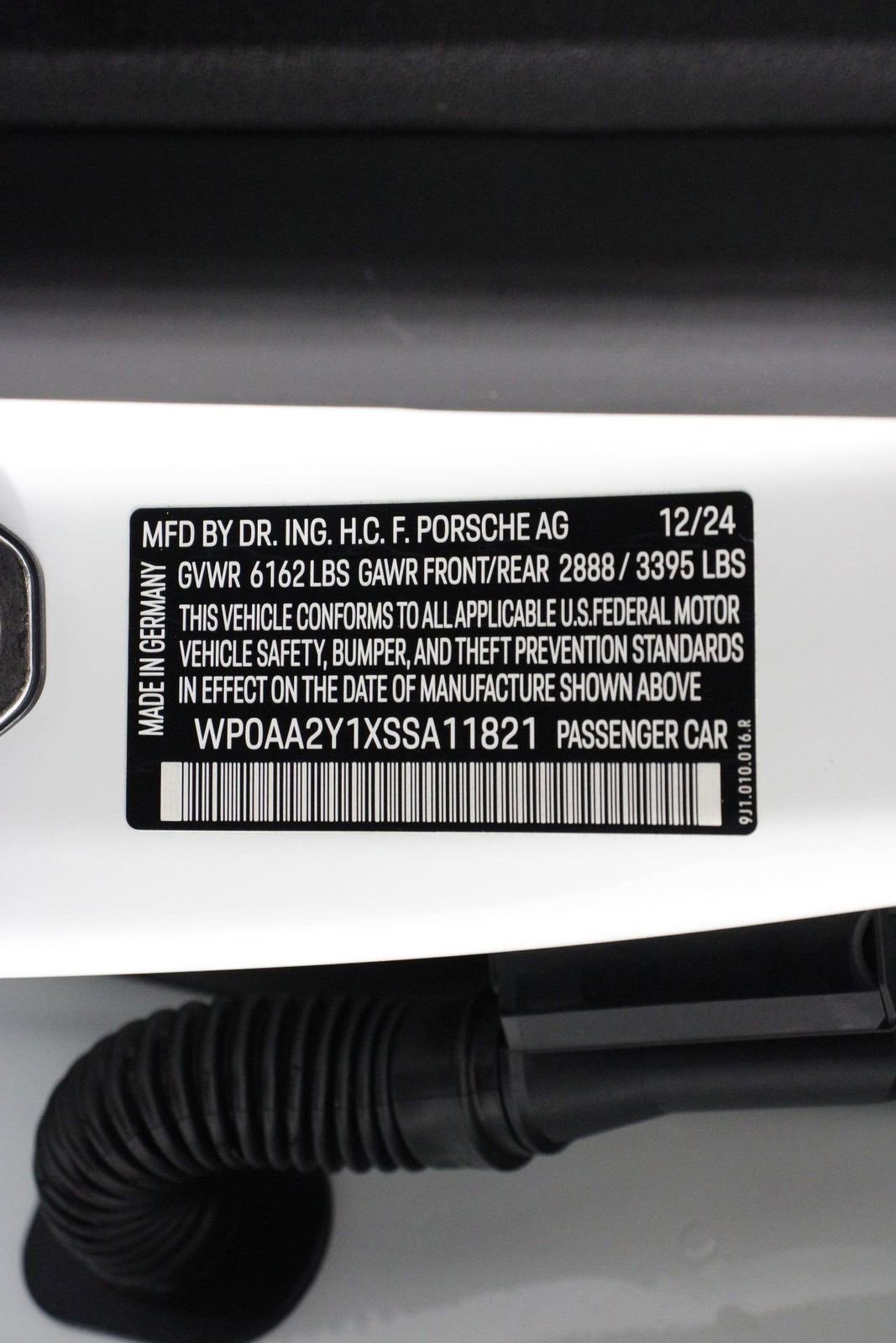 Certified 2025 Porsche Taycan image 19