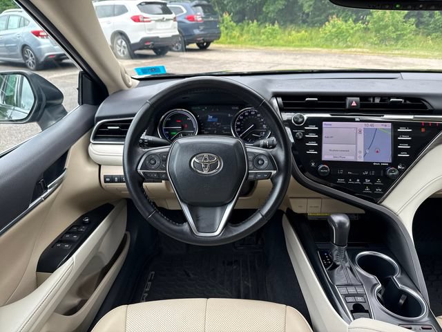 Used 2020 Toyota Camry XLE w/ Driver Assist Package FWD image 16