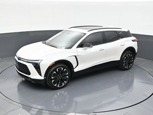 New 2025 Chevrolet Blazer EV RS w/ Super Cruise Package AWD/4WD image 63