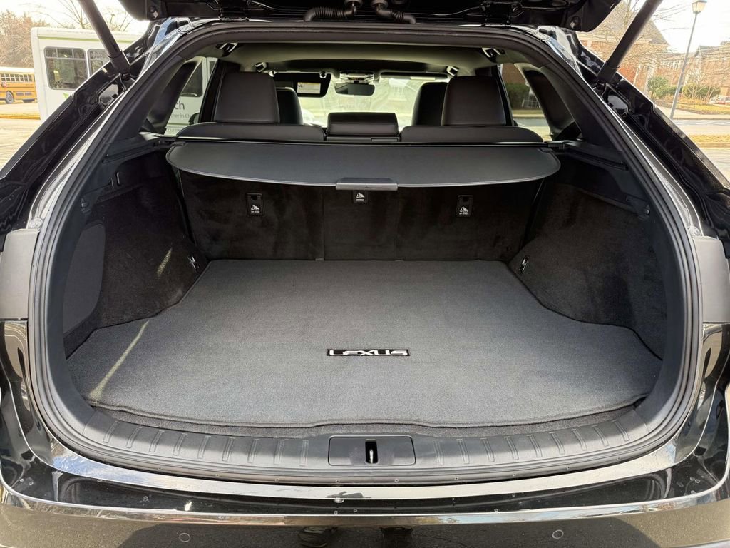Used 2024 Lexus RX 350h w/ Convenience Package image 29