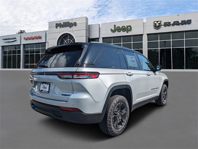 New 2025 Jeep Grand Cherokee Trailhawk image 4