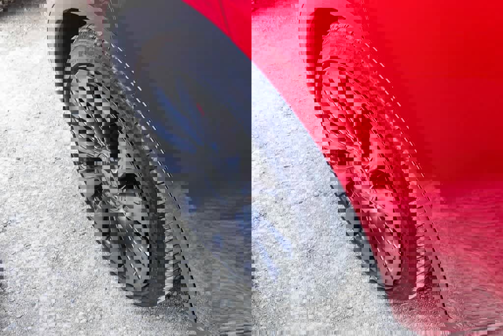 Used 2022 Tesla Model Y Performance image 11