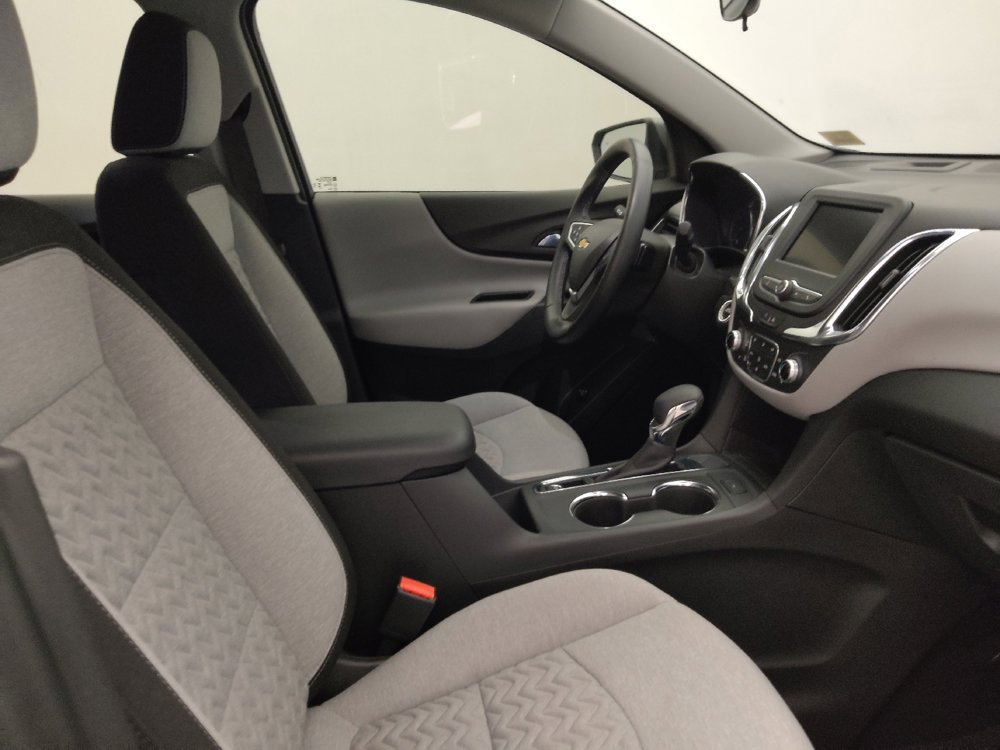 Used 2023 Chevrolet Equinox LT image 21