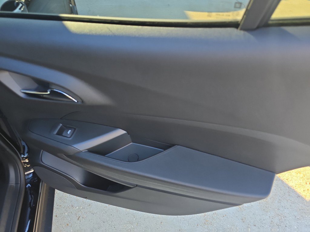 New 2026 Chevrolet Trax RS image 19