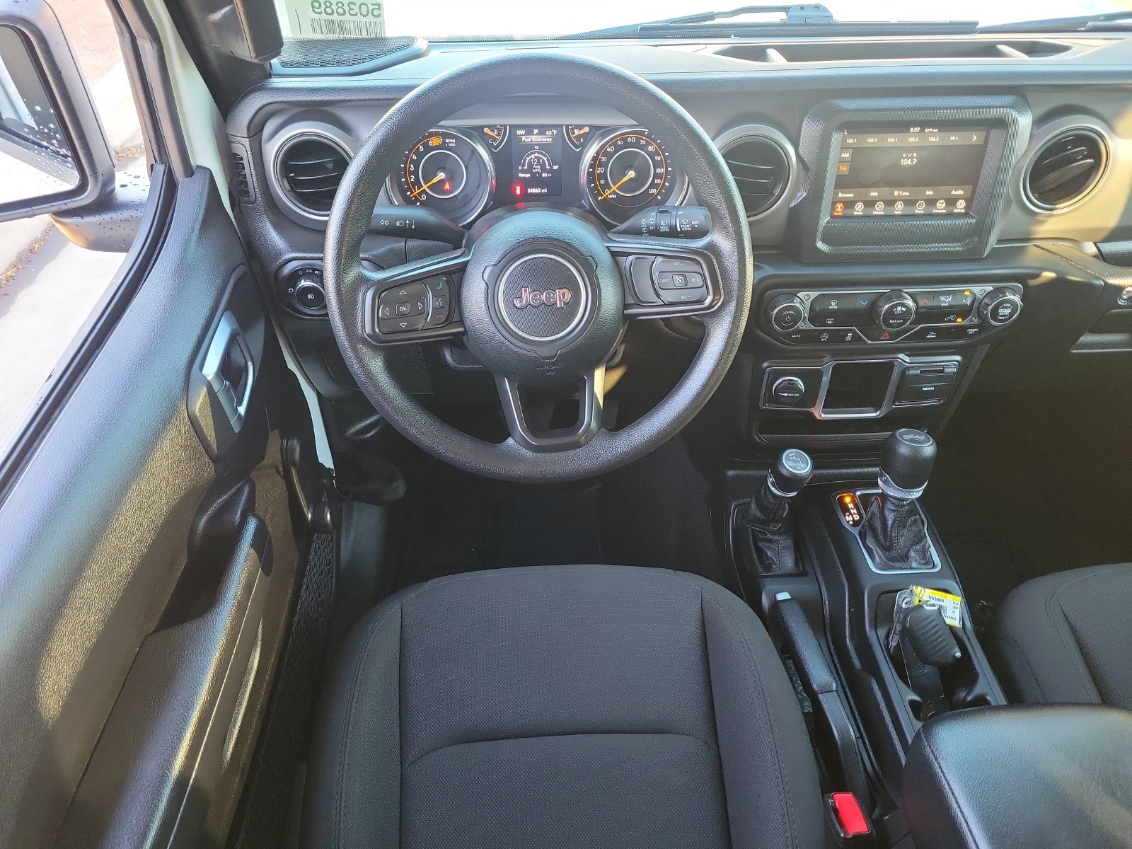 Used 2023 Jeep Wrangler Unlimited Sport AWD/4WD image 7