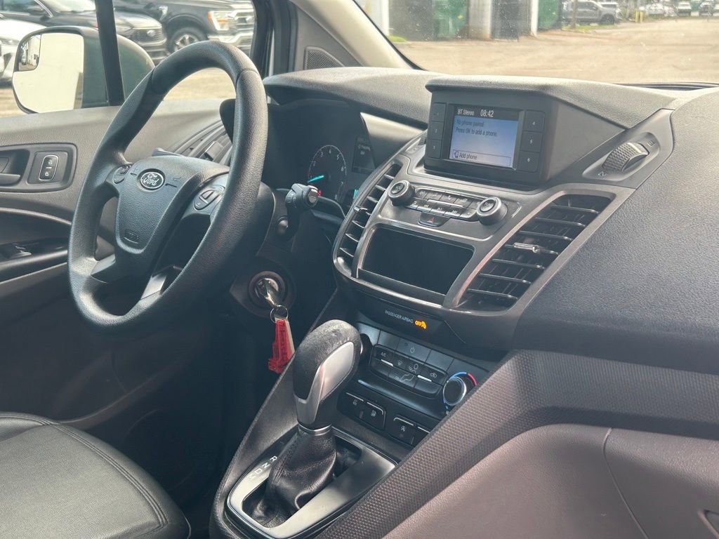 Used 2019 Ford Transit Connect XL image 25