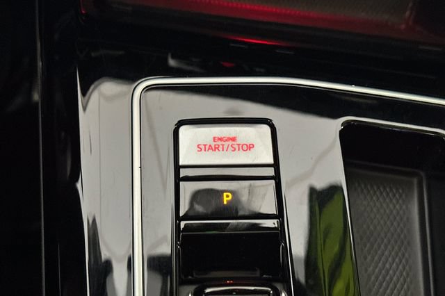 Used 2024 Volkswagen GTI SE FWD image 27