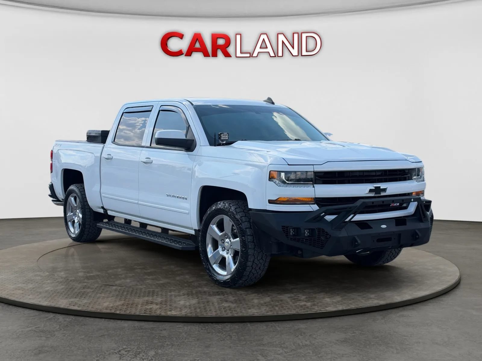 Used 2017 Chevrolet Silverado 1500 LT w/ All Star Edition AWD/4WD image 8