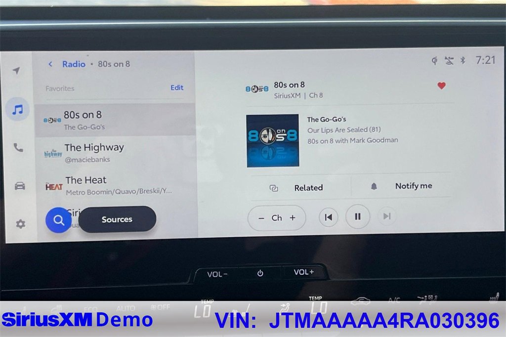 Used 2024 Toyota bZ4X XLE image 31