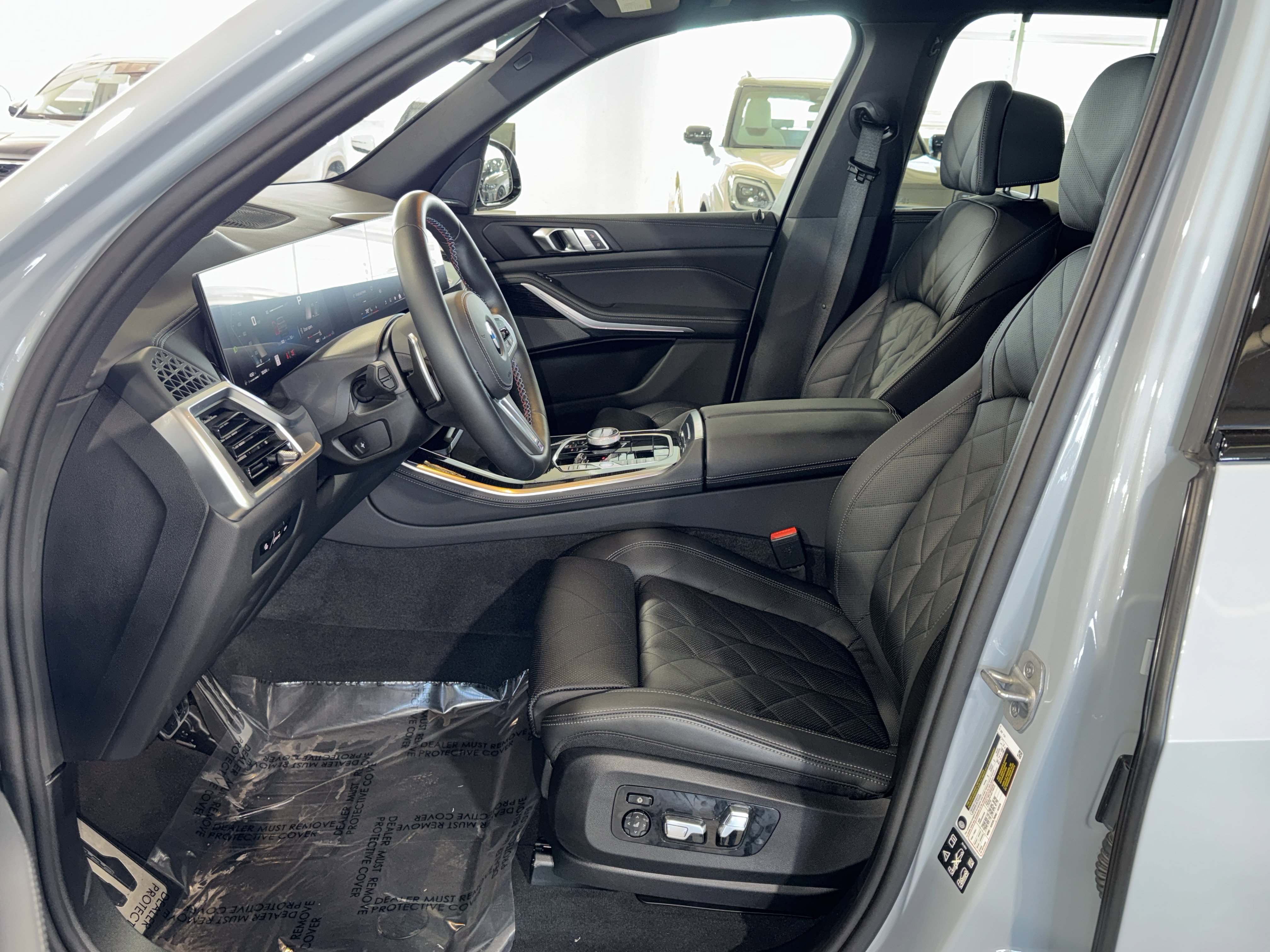 Certified 2025 BMW X5 M60i image 19