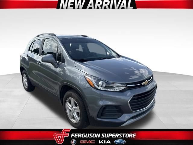 Used 2019 Chevrolet Trax LT w/ LT Convenience Package AWD/4WD image 1