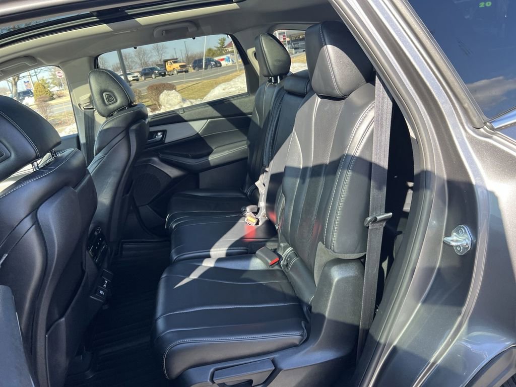 Used 2023 Acura MDX SH-AWD w/ Technology Package image 25