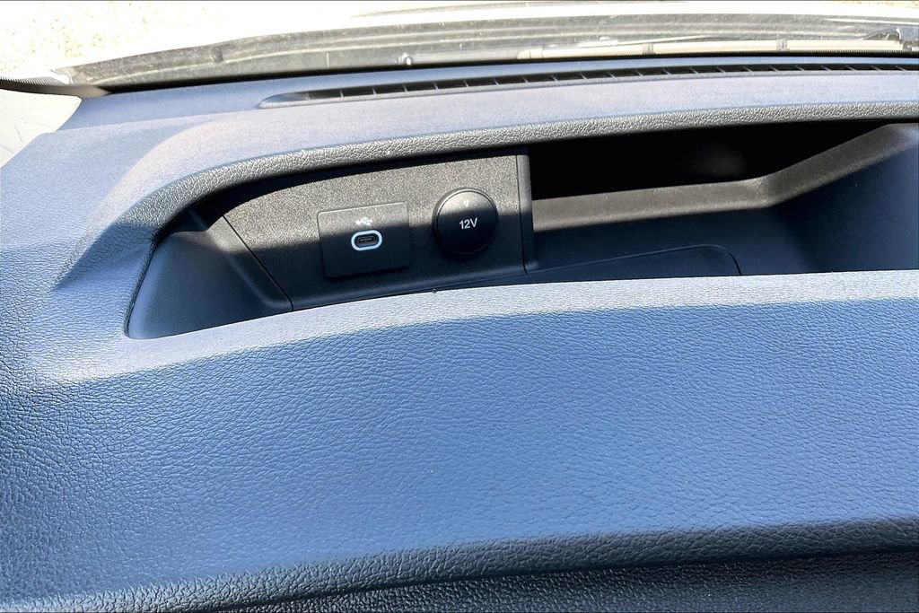 New 2025 Ford Transit 350 XLT image 19