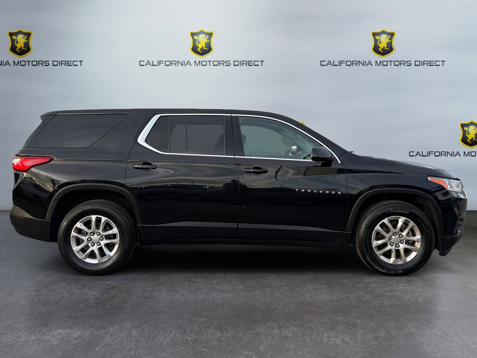Used 2019 Chevrolet Traverse LS image 6