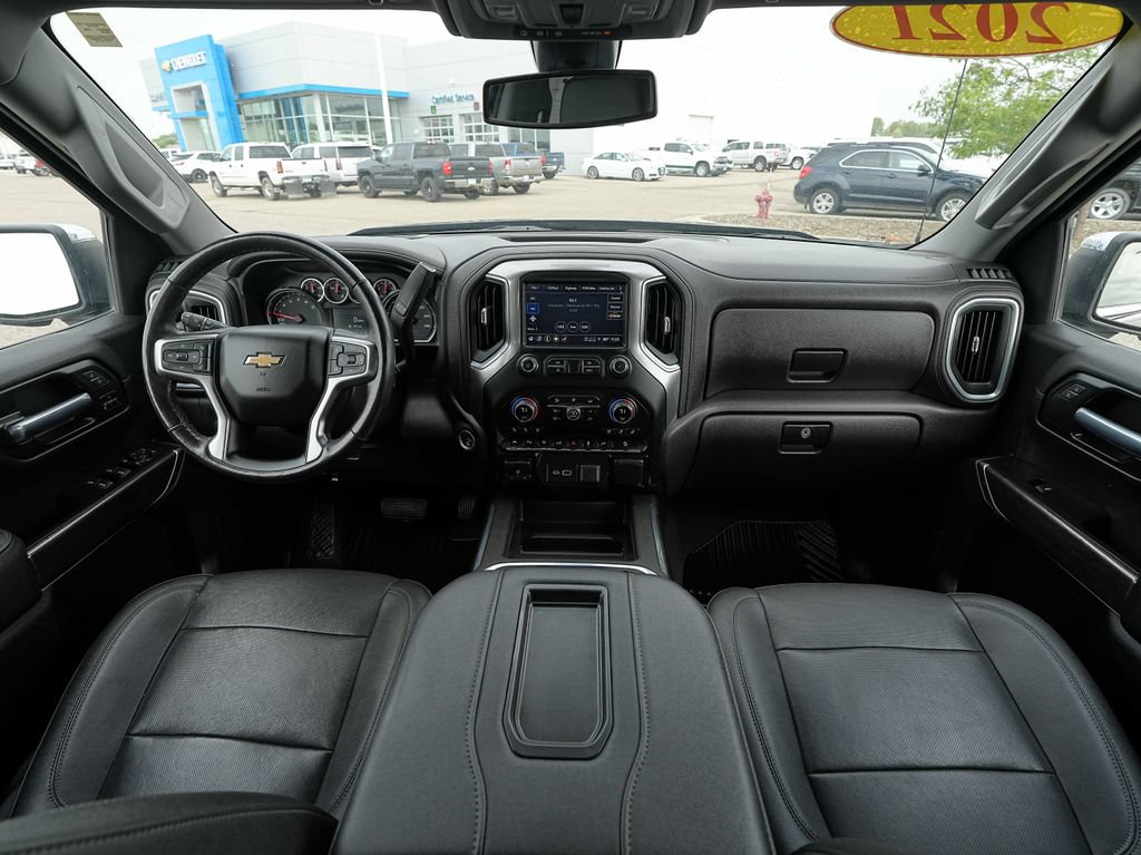 Used 2021 Chevrolet Silverado 1500 LTZ w/ Safety Package II AWD/4WD image 30