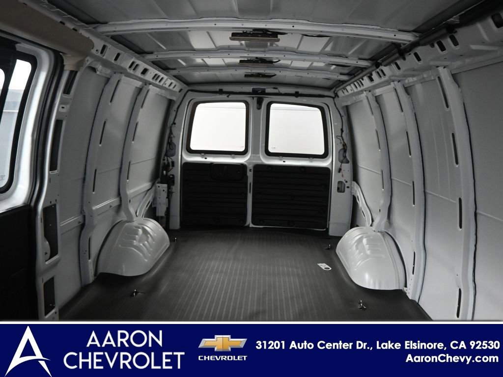 New 2025 Chevrolet Express 3500 Extended w/ Driver Convenience Package image 14