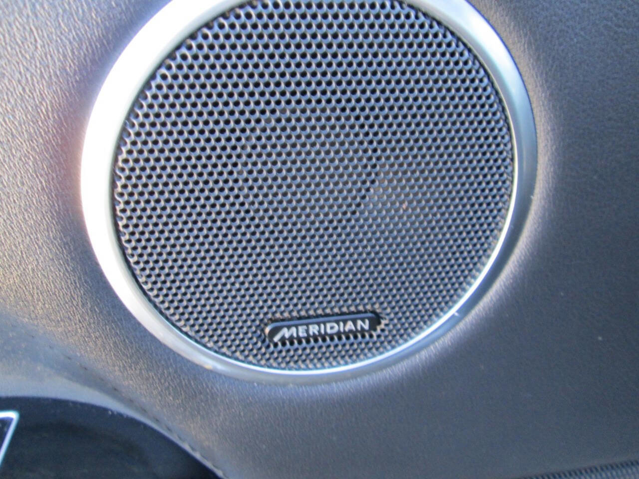 Used 2014 Land Rover Range Rover Supercharged image 36