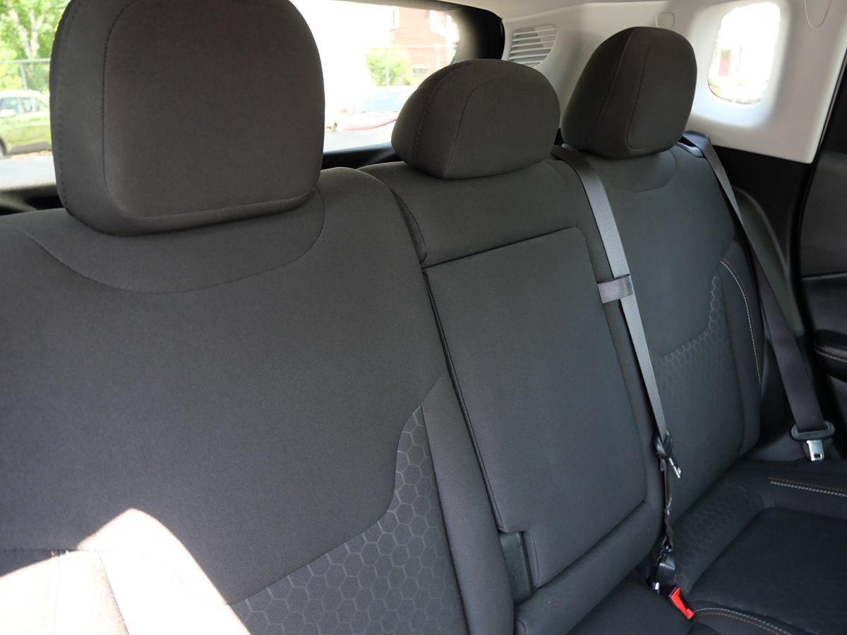 Used 2020 Jeep Compass Sport w/ Tech Group AWD/4WD image 31