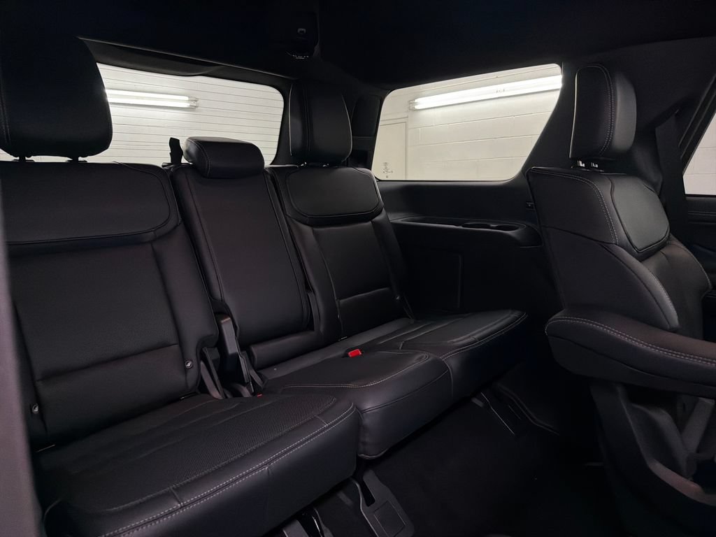 New 2027 Ford Expedition Platinum w/ Stealth Appearance Package RWD image 31