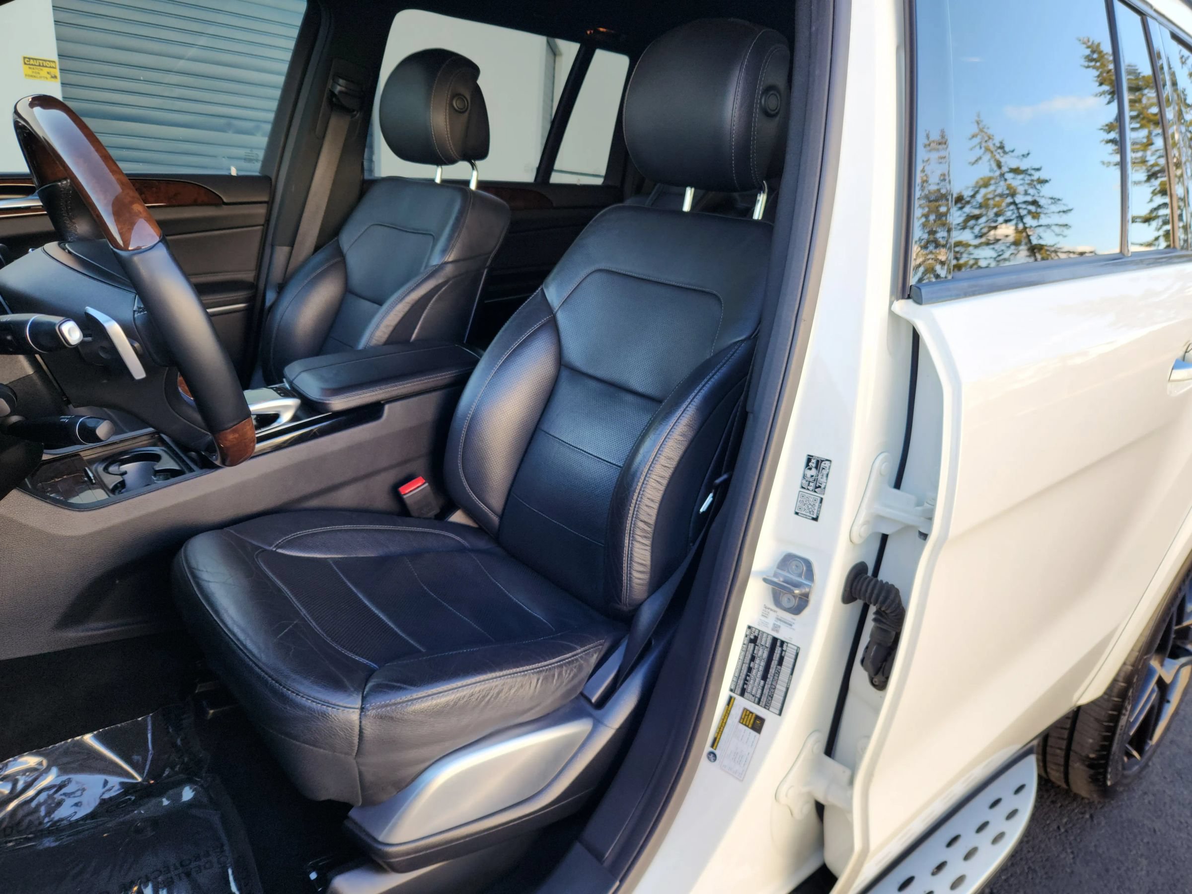 Used 2018 Mercedes-Benz GLS 550 4MATIC image 8