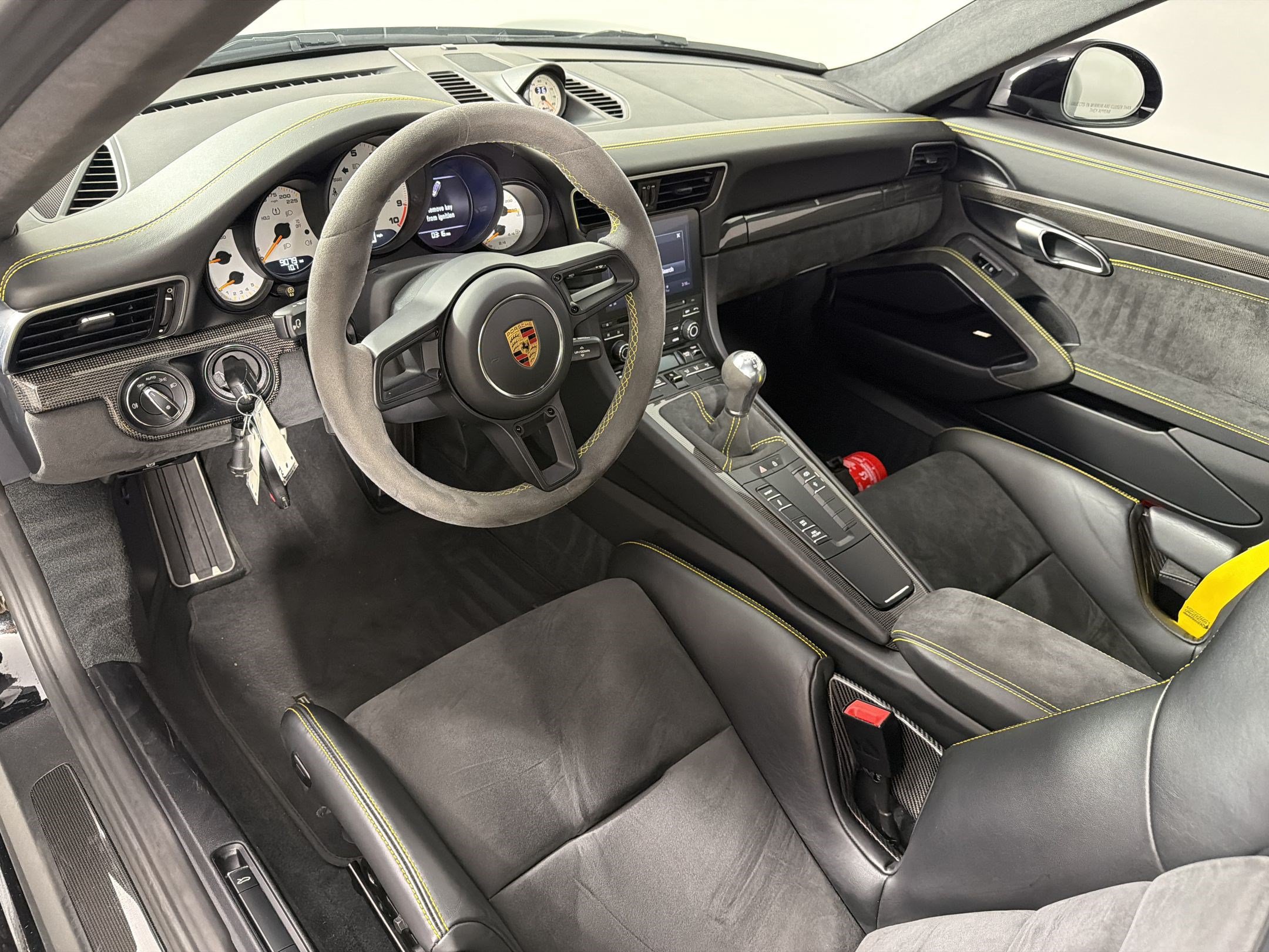 Certified 2019 Porsche 911 GT3 RWD image 4